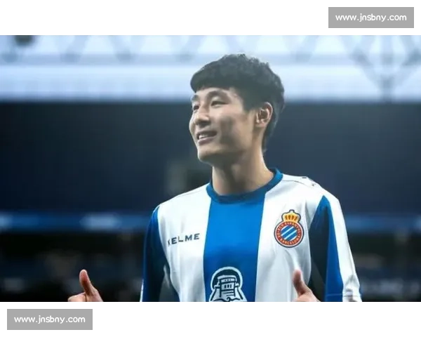 孔刘挂孙兴慜冠军奖牌,孙兴慜:哥,我永远挺你! 孔刘挂孙兴慜冠军奖牌,孙兴慜:哥,我永远挺你!