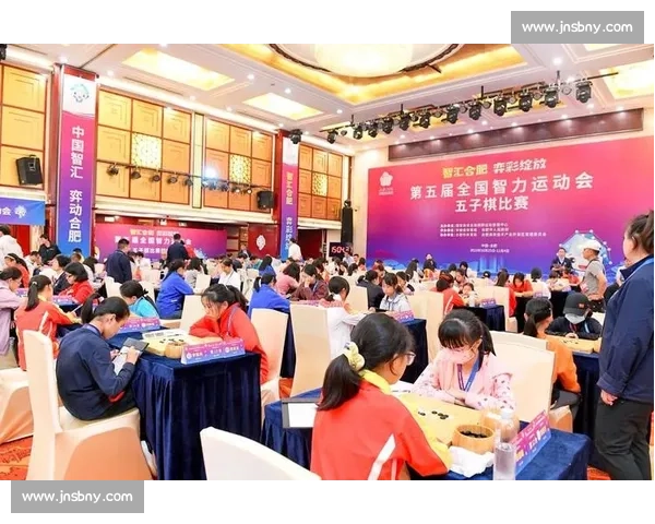 世界冠军 CC 首局险胜 QZZ,皇儿力挺引五子棋圈热议 世界冠军 CC 首局险胜 QZZ,皇儿力挺引五子棋圈热议