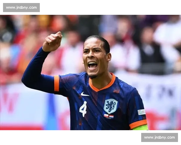 范戴克痛斥控球顽疾:两球领先遭追平暴露防线致命松懈 范戴克痛斥控球顽疾:两球领先遭追平暴露防线致命松懈